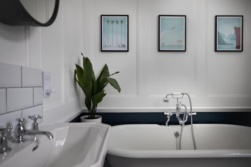 Ground Floor Open-Plan + Bathroom - Kingston Town Centre