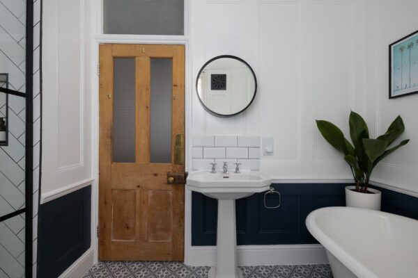 Douglas Road Extendia 9